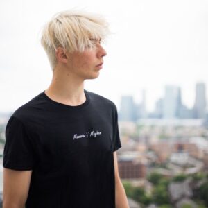 Memories 'n' Mayhem Simple T-shirt