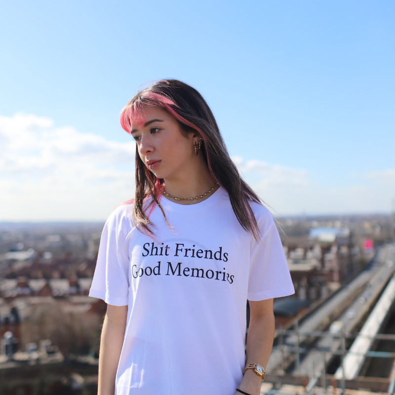 Memories 'n' Mayhem Shit Friends Good Memories T-Shirt - Image 7